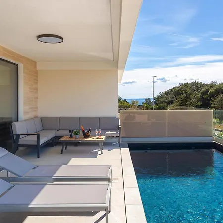 Hills With Pool 2 Punat