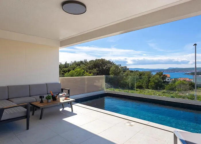 Hills With Pool 2 Сasa de vacaciones *