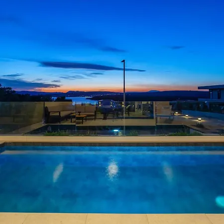 Hills With Pool 2 Holiday home Punat